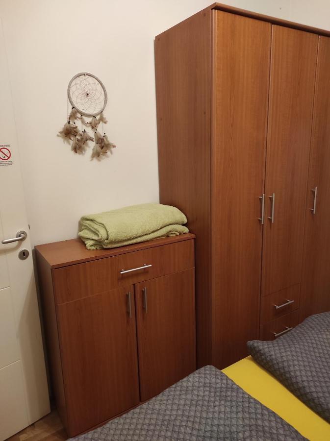 Apartman Marina Sa Garazom Нови-Сад Экстерьер фото